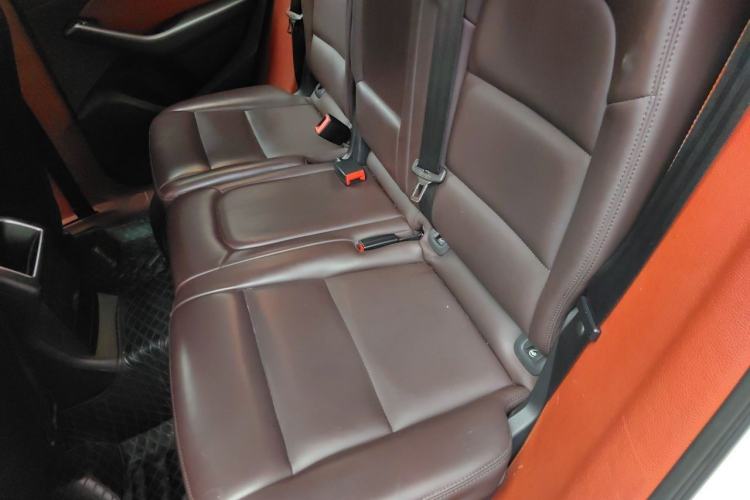 Used Audi Q5 2013 40 TFSI Ambition Left Rear Seat