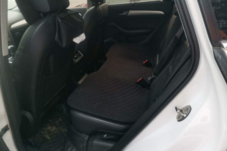 Used Audi Q5 2013 45 TFSI quattro Sport Edition Left Rear Seat