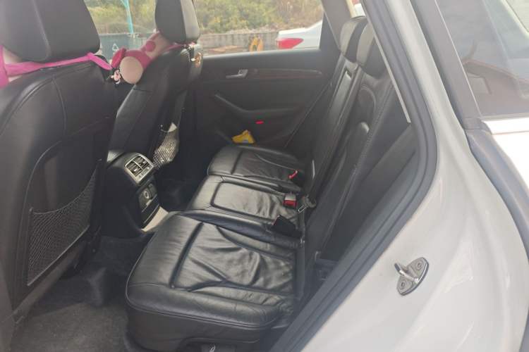Used Audi Q5 2013 40 TFSI Technology Edition Left Rear Seat