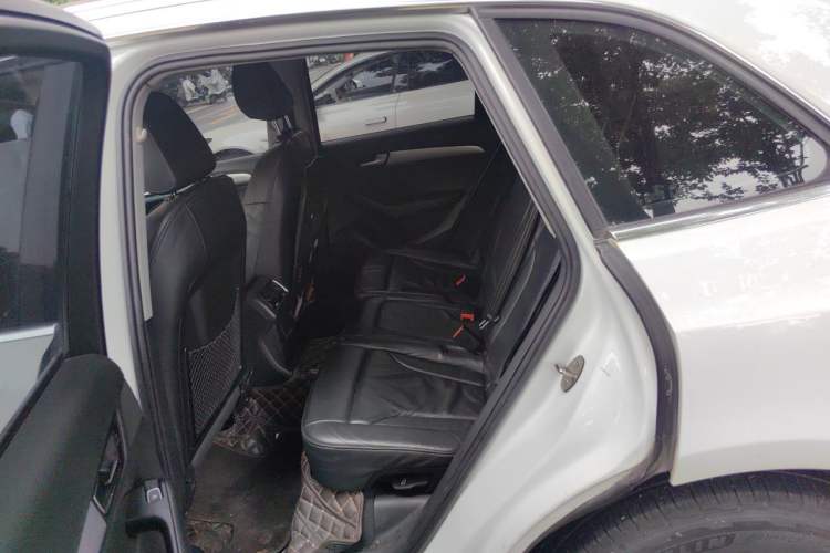 Used Audi Q5 2013 40 TFSI Technology Edition Left Rear Seat