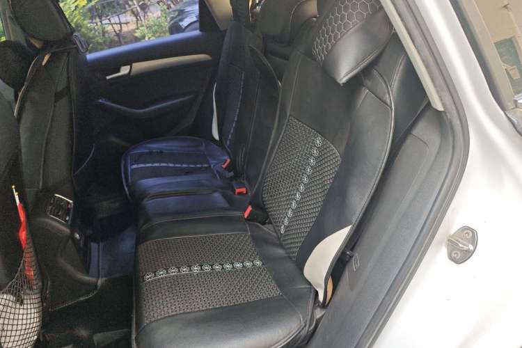 Used Audi Q5 2013 40 TFSI Technology Edition Left Rear Seat