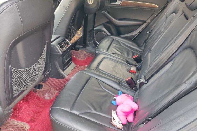 Used Audi Q5 2013 40 TFSI Comfort Edition Left Rear Seat