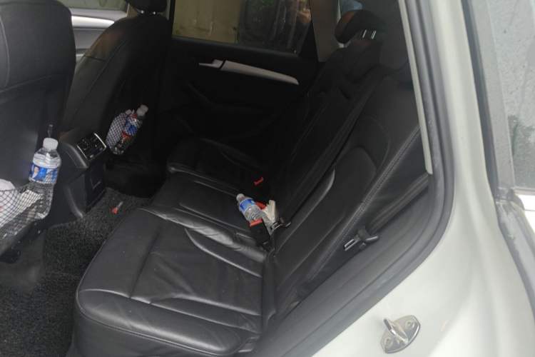 Used Audi Q5 2013 40 TFSI Technology Edition Left Rear Seat