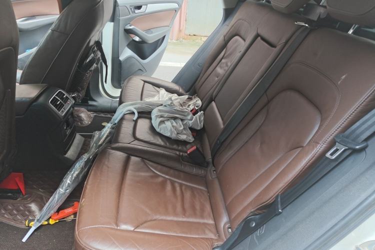 Used Audi Q5 2013 40 TFSI Technology Edition Left Rear Seat