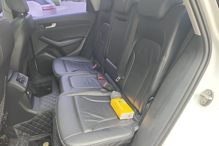 Used Audi Q5 2013 40 TFSI Technology Edition Left Rear Seat