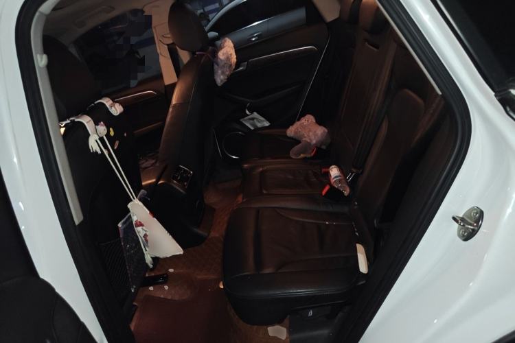 Used Audi Q5 2013 40 TFSI Comfort Edition Left Rear Seat