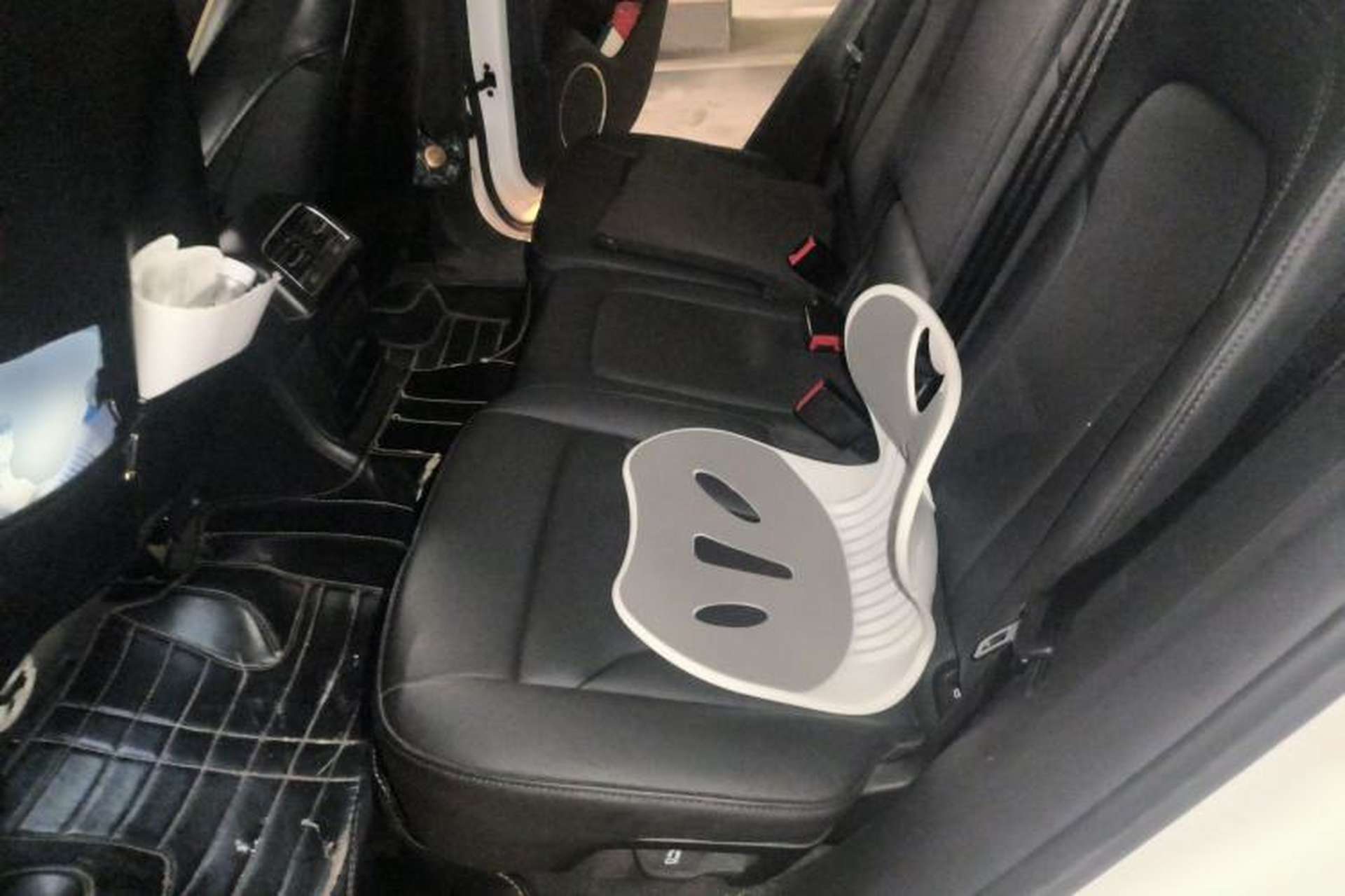 Used Audi Q5 2013 40 TFSI Comfort Edition Left Rear Seat