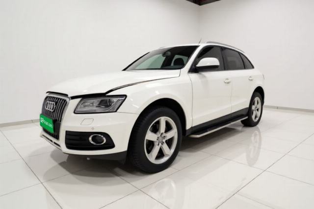 Ojetý Audi Q5 2013 40 TFSI Comfort Edition