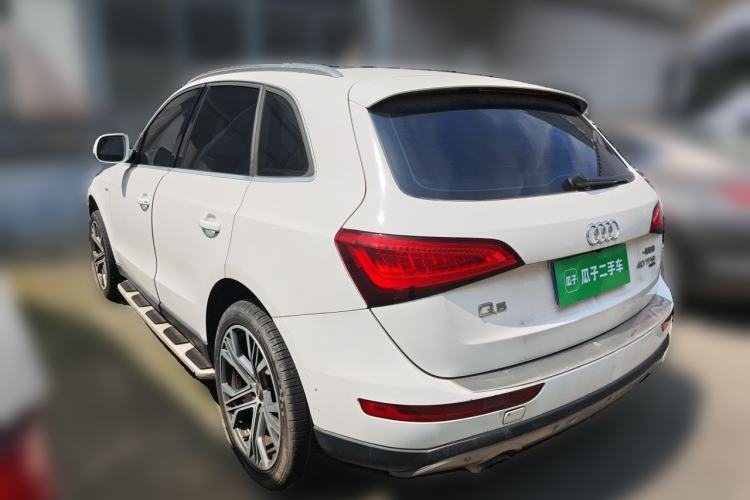 Used Audi Q5 2013 40 TFSI Technology Edition Rear Left 45 Deg