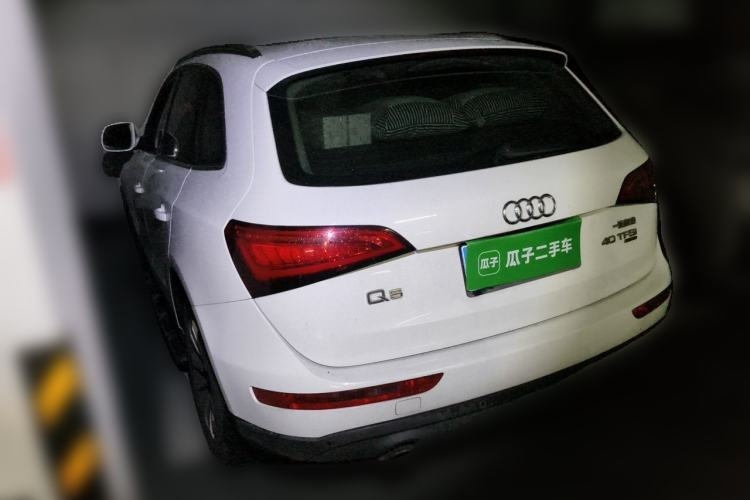 Used Audi Q5 2013 40 TFSI Technology Edition Rear Left 45 Deg