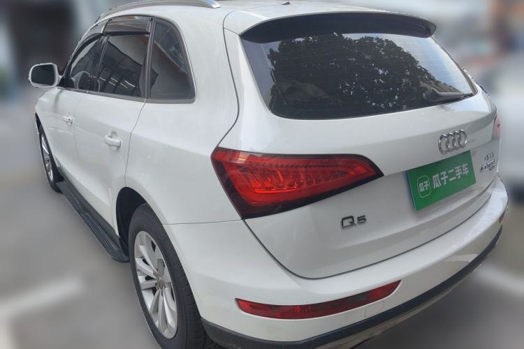 Used Audi Q5 2013 40 TFSI Technology Edition Rear Left 45 Deg