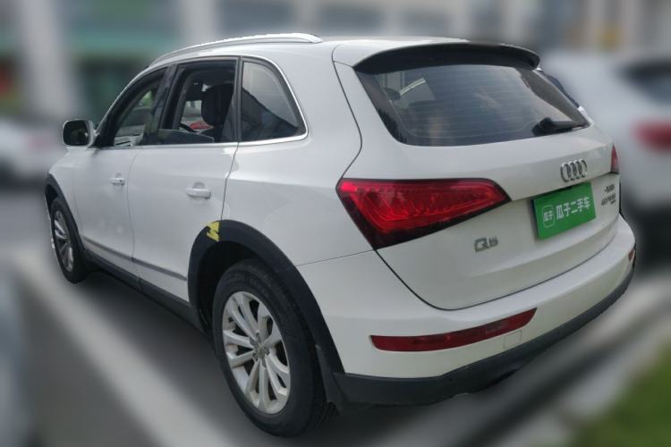 Used Audi Q5 2013 40 TFSI Technology Edition Rear Left 45 Deg