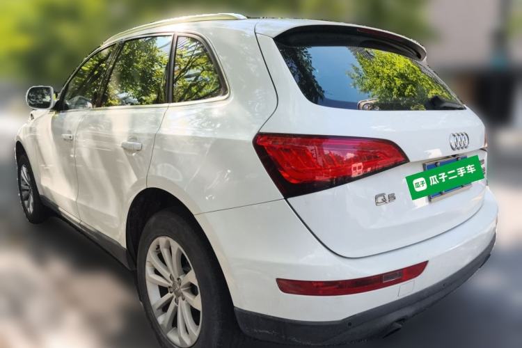 Used Audi Q5 2013 40 TFSI Technology Edition Rear Left 45 Deg