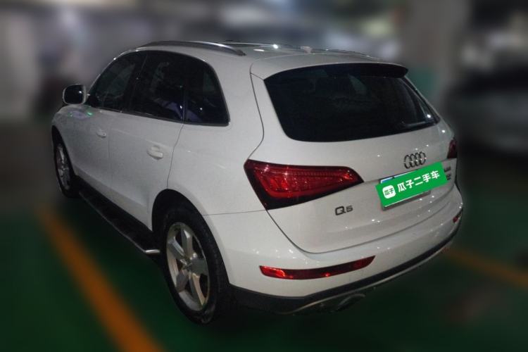 Used Audi Q5 2013 40 TFSI Technology Edition Rear Left 45 Deg