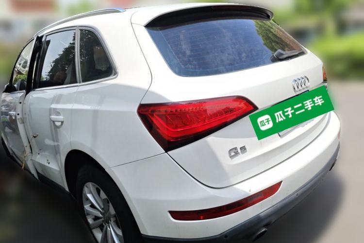 Used Audi Q5 2013 40 TFSI Technology Edition Rear Left 45 Deg