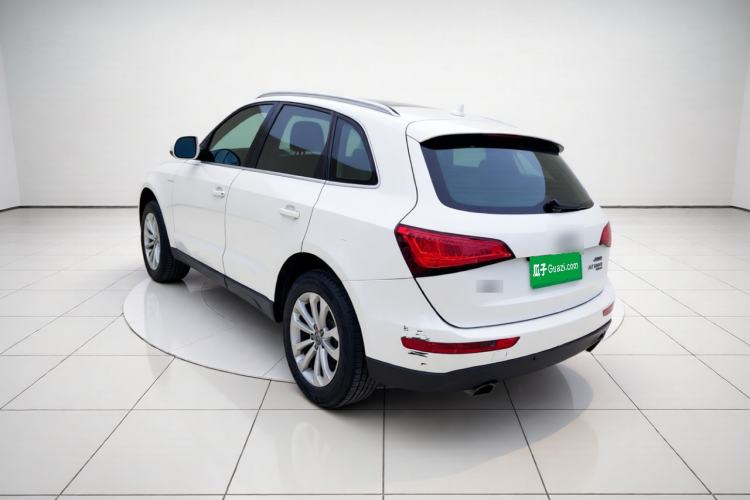 Used Audi Q5 2013 40 TFSI Technology Edition Rear Left 45 Deg