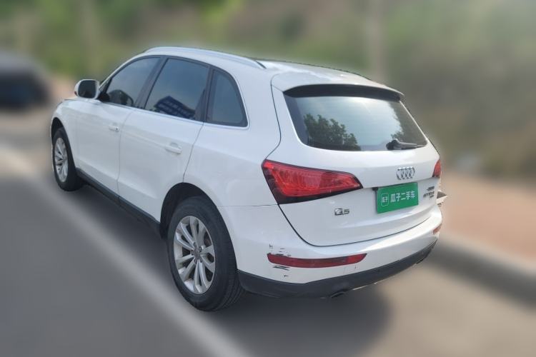 Used Audi Q5 2013 40 TFSI Technology Edition Rear Left 45 Deg