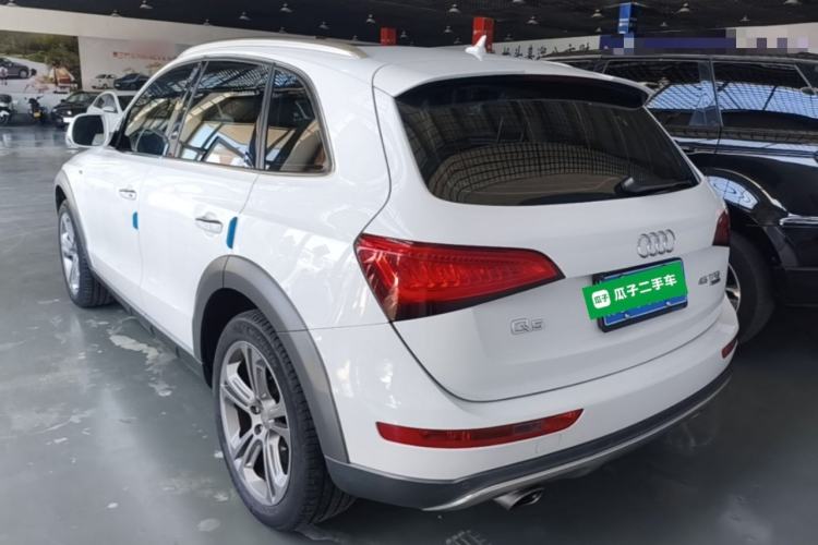 Used Audi Q5 2013 45 TFSI quattro off-road version Rear Left 45 Deg