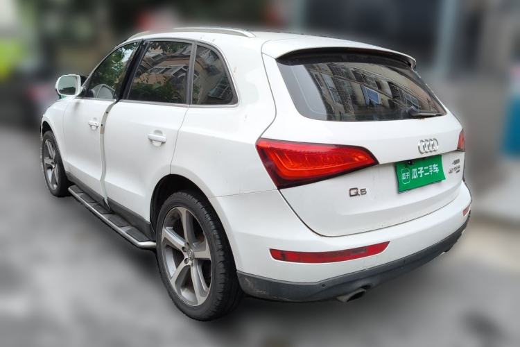 Used Audi Q5 2013 40 TFSI Technology Edition Rear Left 45 Deg