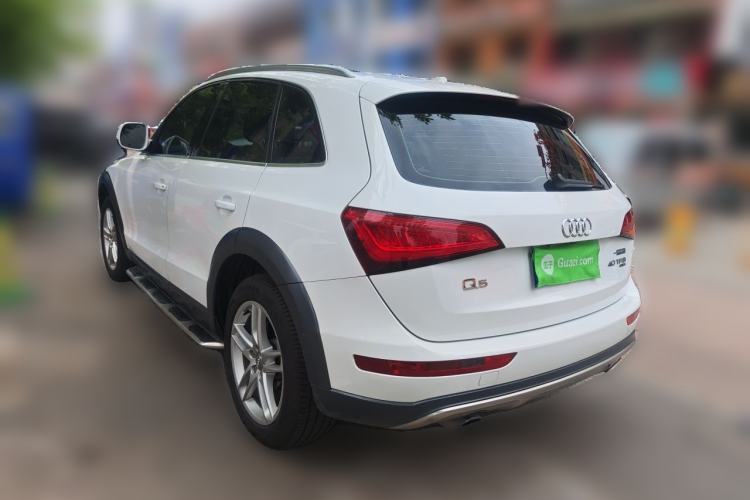 Used Audi Q5  Rear Left 45 Deg