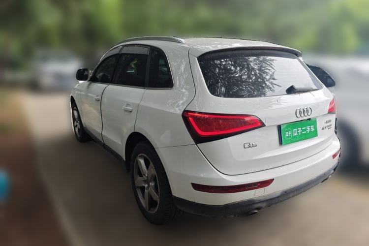 Used Audi Q5 2013 40 TFSI Technology Edition Rear Left 45 Deg