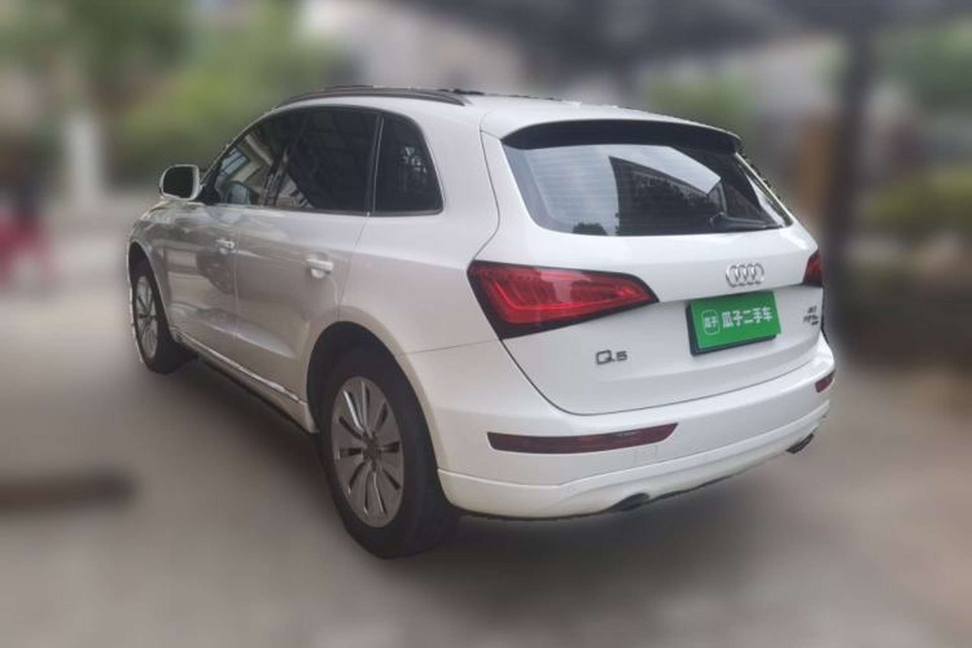 Used Audi Q5 2013 40 TFSI hybrid Rear Left 45 Deg