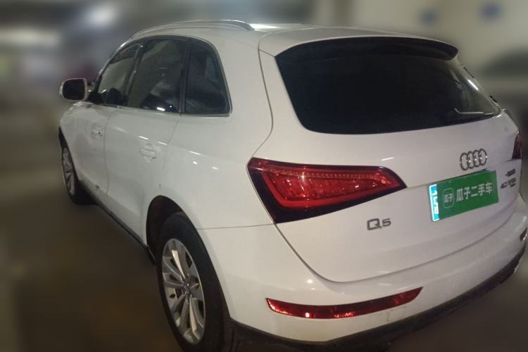 Used Audi Q5 2013 40 TFSI Technology Edition Rear Left 45 Deg