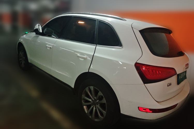 Used Audi Q5 2013 40 TFSI Technology Edition Rear Left 45 Deg
