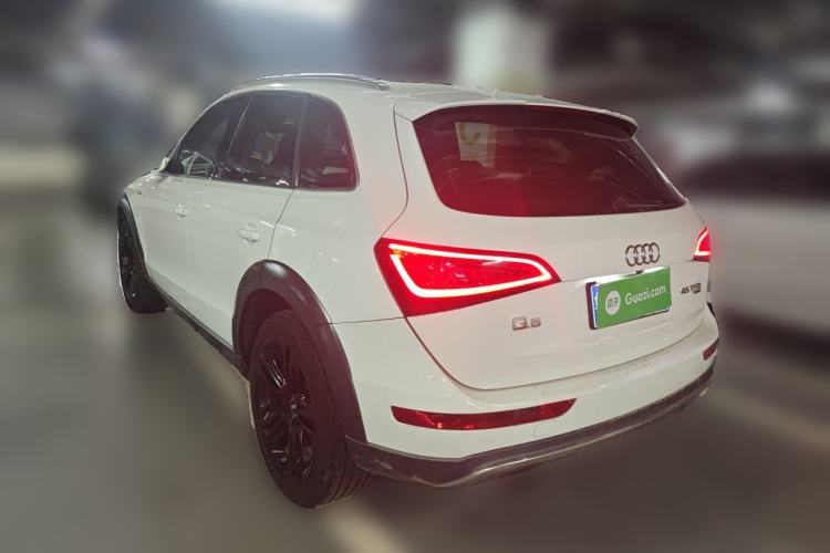 Used Audi Q5 2013 45 TFSI quattro off-road version Rear Left 45 Deg