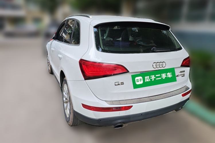 Used Audi Q5 2013 40 TFSI Technology Edition Rear Left 45 Deg
