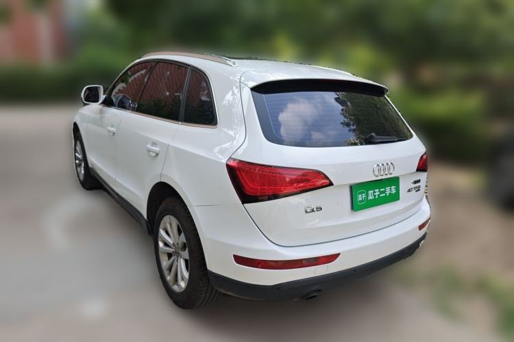 Used Audi Q5 2013 40 TFSI Technology Edition Rear Left 45 Deg