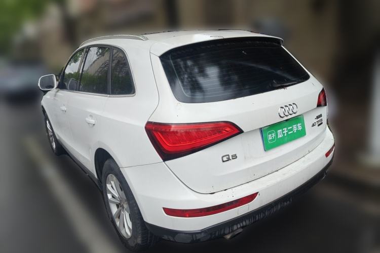 Used Audi Q5 2013 40 TFSI Technology Edition Rear Left 45 Deg