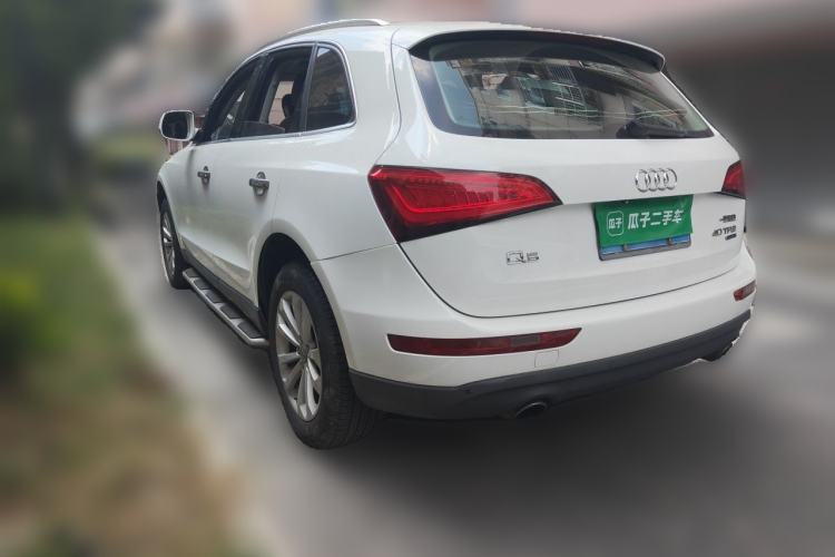 Used Audi Q5 2013 40 TFSI Technology Edition Rear Left 45 Deg