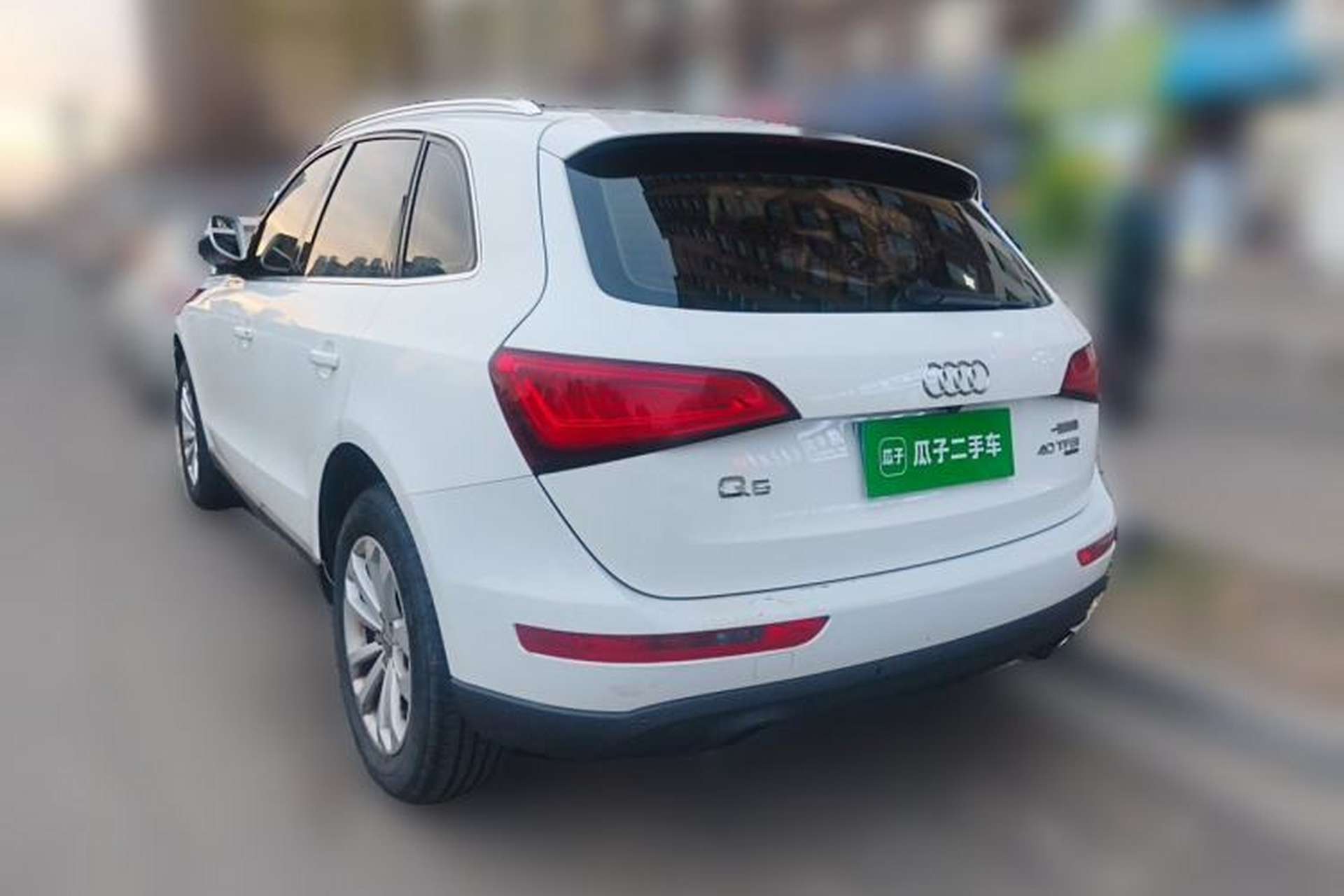 Used Audi Q5 2013 40 TFSI Technology Edition Rear Left 45 Deg