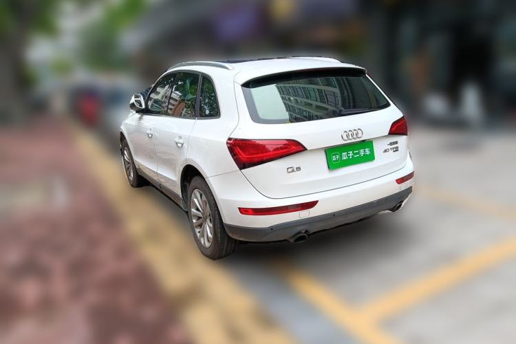 Used Audi Q5 2013 40 TFSI Technology Edition Rear Left 45 Deg