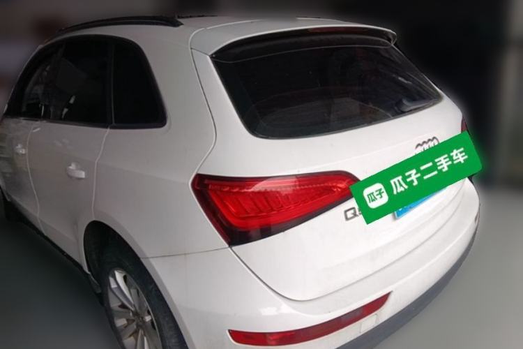 Used Audi Q5 2013 40 TFSI Technology Edition Rear Left 45 Deg