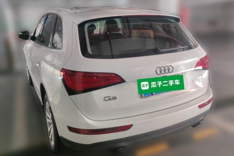 Used Audi Q5 2013 40 TFSI Technology Edition Rear Left 45 Deg