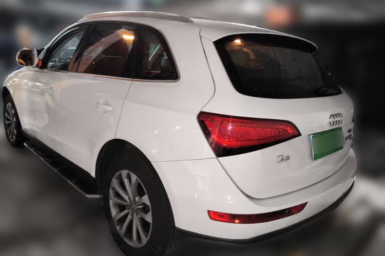 Used Audi Q5 2013 40 TFSI Technology Edition Rear Left 45 Deg
