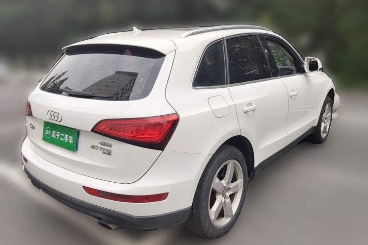 Used Audi Q5 2013 40 TFSI Comfort Edition Rear Right 45 Deg