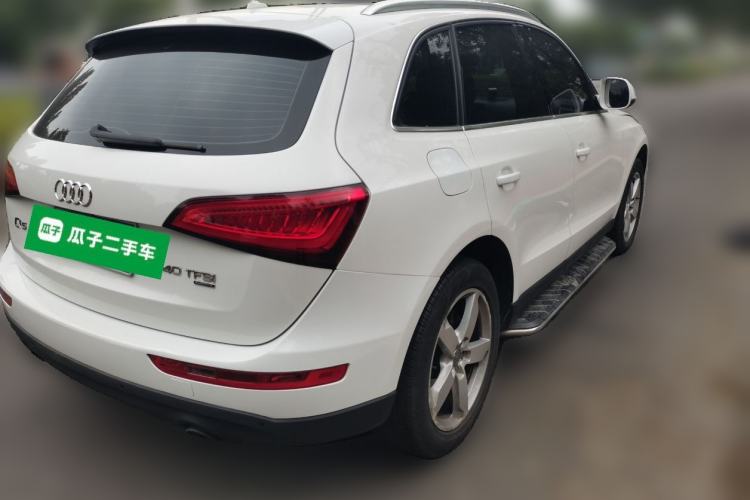 Used Audi Q5 2013 40 TFSI Comfort Edition Rear Right 45 Deg