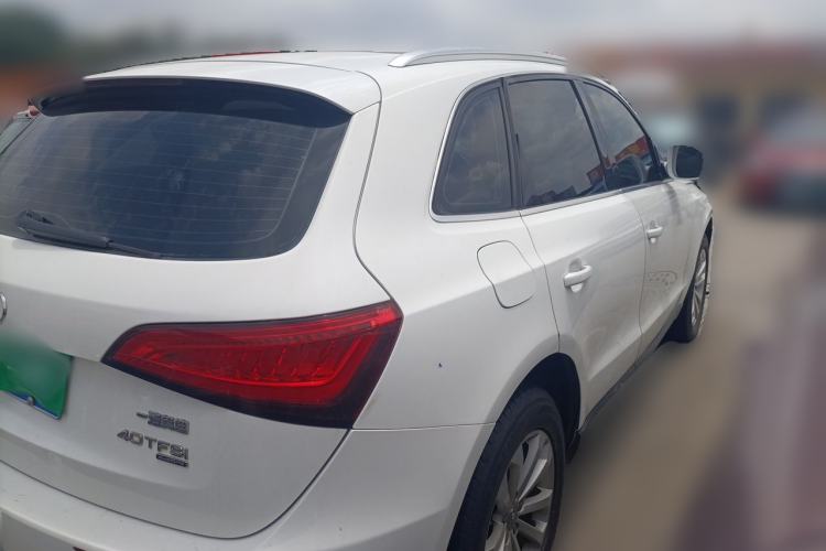 Used Audi Q5 2013 40 TFSI Technology Edition Rear Right 45 Deg