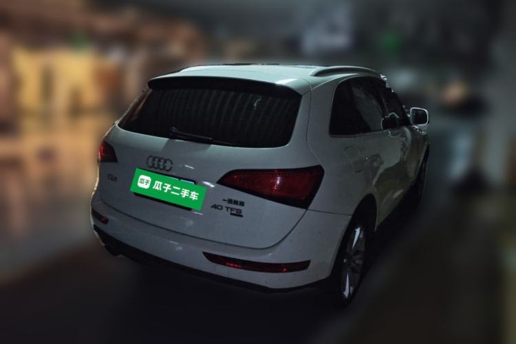 Used Audi Q5 2013 40 TFSI Technology Edition Rear Right 45 Deg