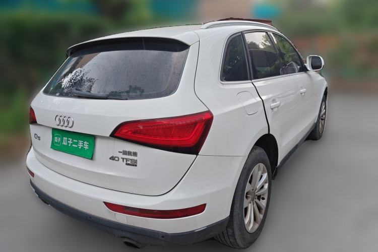 Used Audi Q5 2013 40 TFSI Technology Edition Rear Right 45 Deg