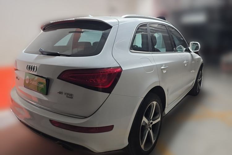 Used Audi Q5 2013 45 TFSI quattro Sport Edition Rear Right 45 Deg