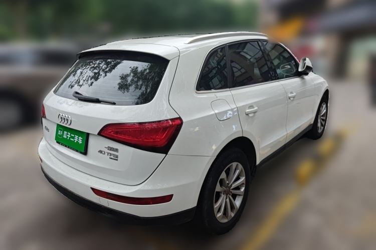 Used Audi Q5 2013 40 TFSI Ambition Rear Right 45 Deg