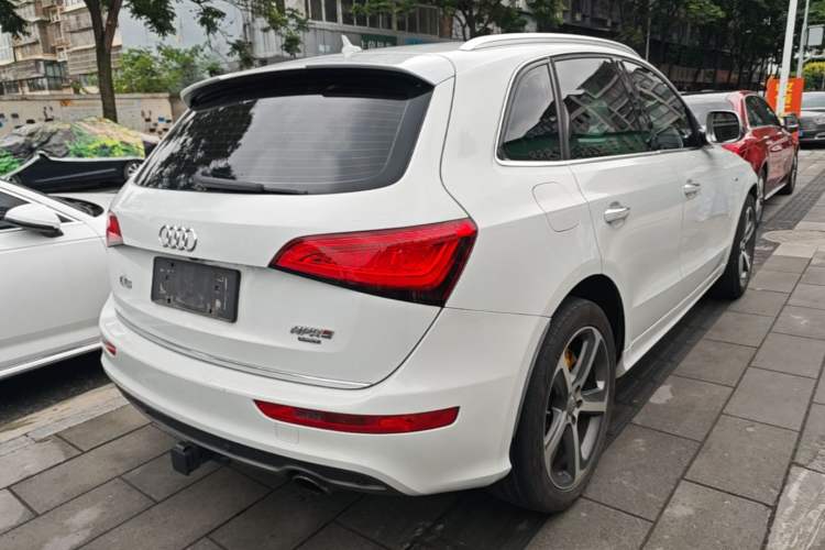 Used Audi Q5 2013 45 TFSI quattro Sport Edition Rear Right 45 Deg