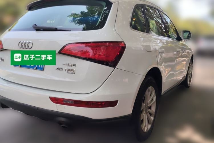 Used Audi Q5 2013 40 TFSI Technology Edition Rear Right 45 Deg