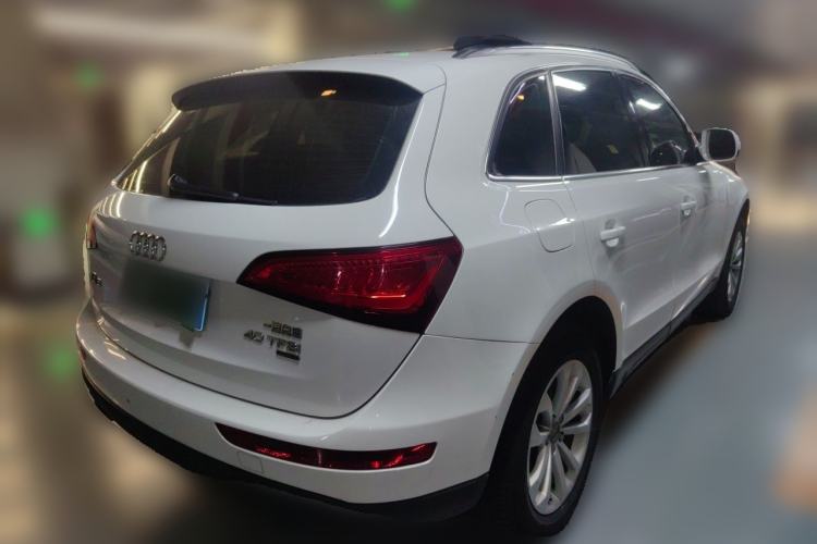 Used Audi Q5 2013 40 TFSI Ambition Rear Right 45 Deg