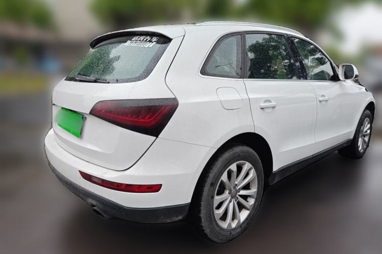Used Audi Q5 2013 40 TFSI Technology Edition Rear Right 45 Deg