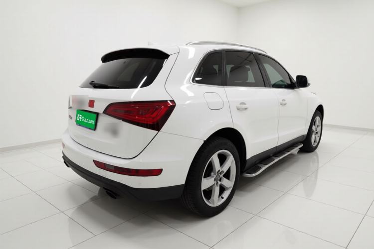 Used Audi Q5 2013 40 TFSI Comfort Edition Rear Right 45 Deg